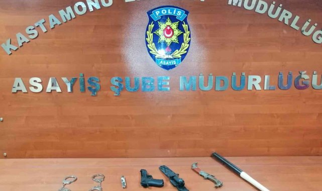 Kendilerini dolandıran şahsa 3 gün boyunca işkence yapan karı-koca yakayı ele verdi