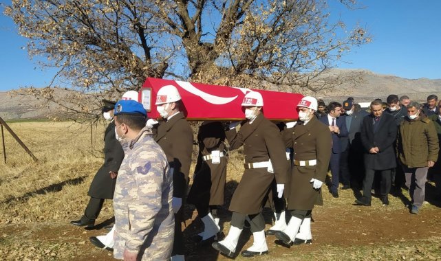 Kıbrıs gazisi son yolculuğuna uğurlandı