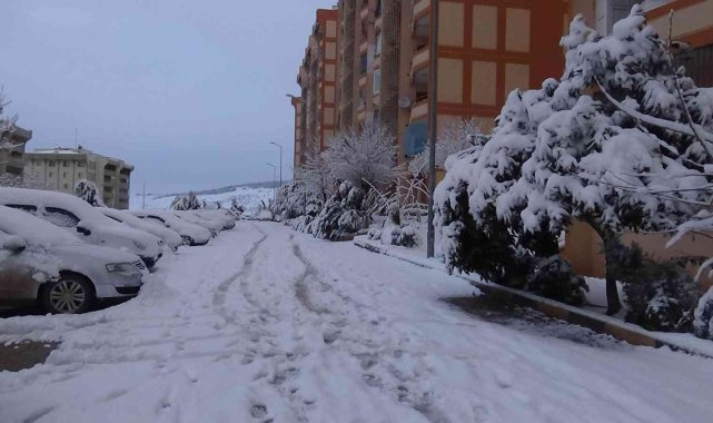 Kilis'te 109 köy yolu kar nedeniyle kapandı