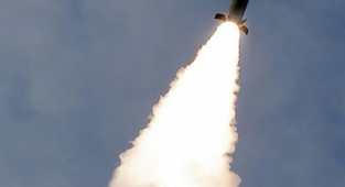 Kim Jong-un düğmeye bastı! Kuzey Kore füzeden çekilen fotoğrafları servis etti