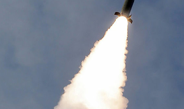 Kim Jong-un düğmeye bastı! Kuzey Kore füzeden çekilen fotoğrafları servis etti