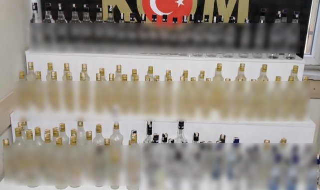 Kiraladığı evde sahte alkol üreten şahıs gözaltına alındı