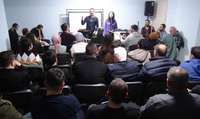 Kızılay Korosu büyük konser için hazırlanıyor