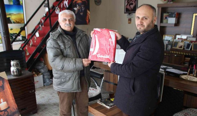 Kızılay Varto Şube Başkanı Yonat&#039;tan İHA muhabirine ziyaret