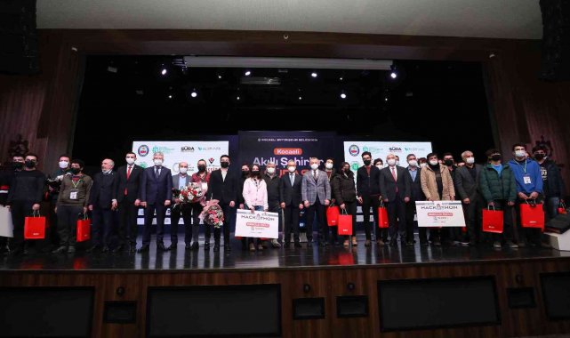Kocaeli&#039;de &quot;Akıllı Şehirler Şurası&quot; düzenlendi