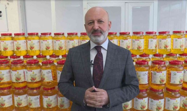 Kocasinan Belediyesi, ürettiği aspir yağını ihtiyaç sahiplerine dağıtıyor