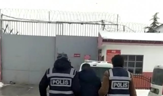Konya'da 35'er yıl kesinleşmiş hapis cezası bulunan 2 kişi yakalandı