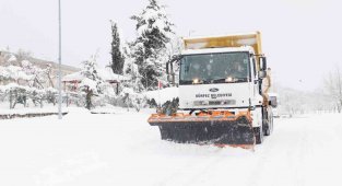 Körfez Belediyesi, kar temizleme çalışmalarına devam ediyor