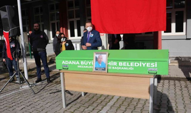 Korona virüse yenilen sağlık çalışanına gözyaşları sel oldu