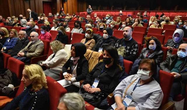 Kültür Akademisi&#039;nde sertifika heyecanı