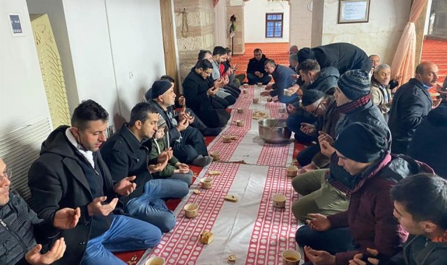 Küre'de sabah namazında camiler doldu