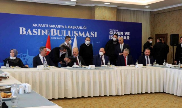 Kurtulmuş: "Cumhurbaşkanımızın barış yönündeki çağrısı muhataplarından cevap bulmaya başlamıştır"