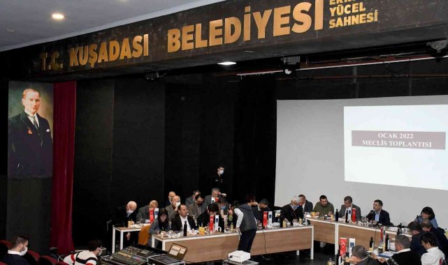 Kuşadası'nda yeni yılın ilk meclis toplantısında önemli kararlar alındı