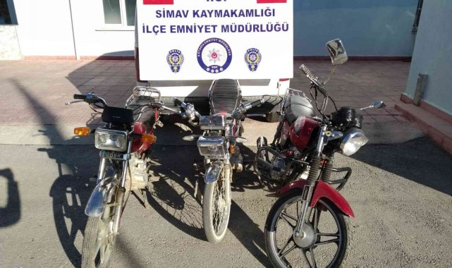 Kütahya Simav&#039;da motosiklet hırsızlığına 5 tutuklama
