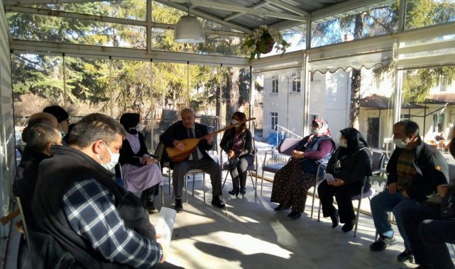 Kütahya Toplum Ruh Sağlığı Merkezi Edebiyat Atölyesi'nde şiir ve söyleşi