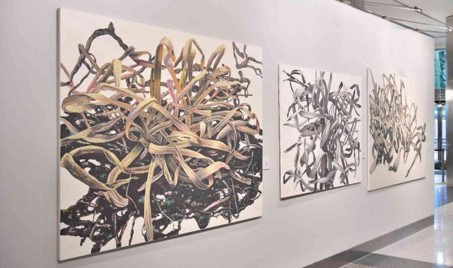 Mahmut Celayir'in "Peykerun" başlıklı sergisi açıldı