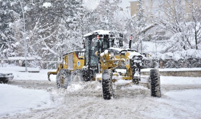 Malatya'da 457 kırsal mahalle yolu araç trafiğine kapalı