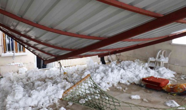 Malatya&#039;da bir saat içerisinde üç ayrı noktada çatı çöktü