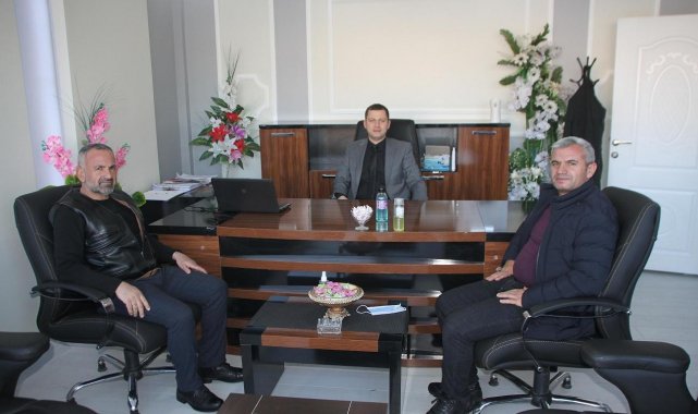 Malazgirt Kaymakamı Demirer, esnafı ziyaret etti