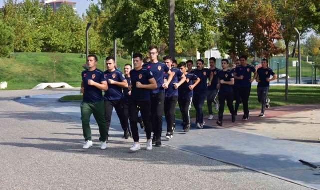 Manisa İtfaiyesi 12 bin 598 olaya müdahale etti