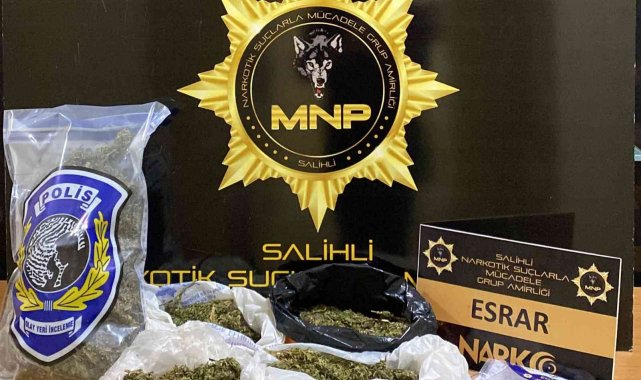Manisa&#039;da zehir taciri operasyonu: 2 tutuklama