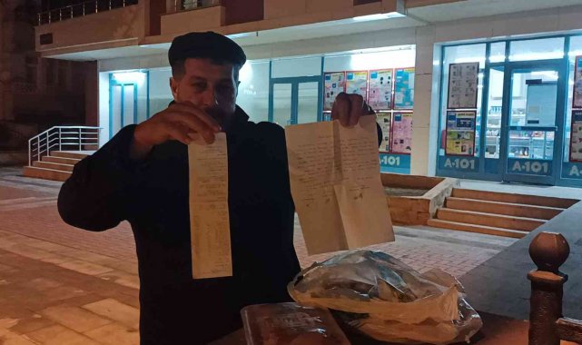 Marketten aldığı tavuk bozuk çıktı, muhatap bulamıyor