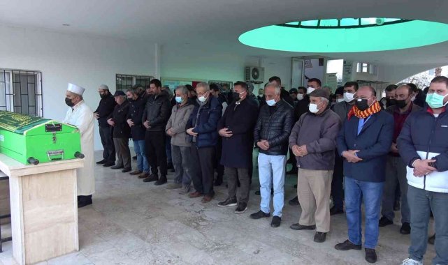 Marmaris'te kendini yakan kömürcü defnedildi