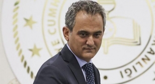 MEB hazırlıkları yaptı! Okullar yeniden kapanacak mı?