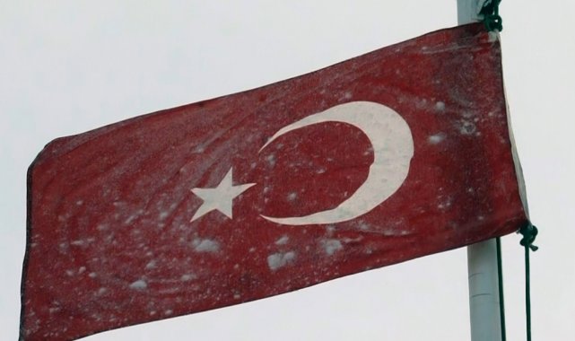 Mehmetçik'ten eksi 25 derecede 5 metre kar altında vatan nöbeti