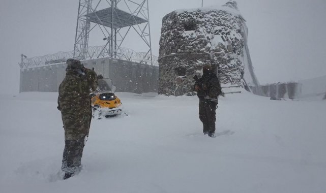 Mehmetçikten eksi 39 derecede 7 metre kar kalınlığında vatan görevi