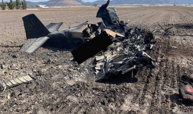 Meksika'da küçük uçak düştü: 2 ölü