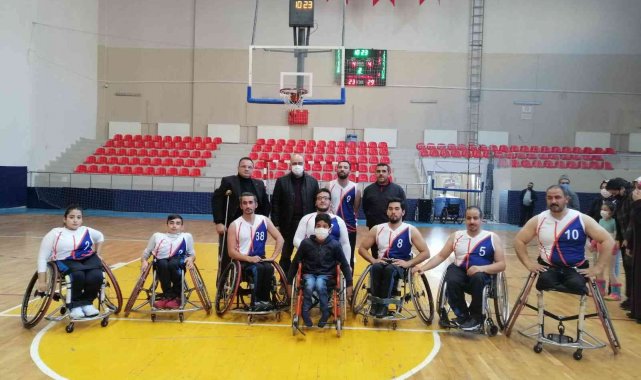 Melikgazi BESK evinde mağlup oldu