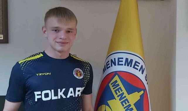 Menemenspor'da İlyas Antekin profesyonel oldu