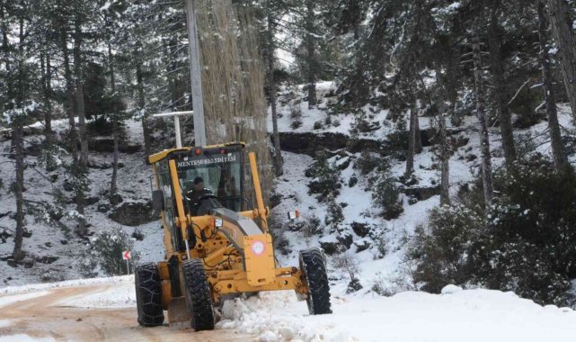 Menteşe Belediyesi'nin karla mücadelesi devam ediyor