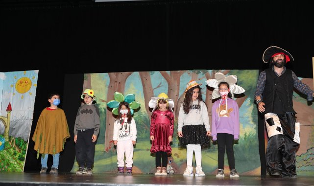 Merkezefendi Belediyesi'nden karne şenliği