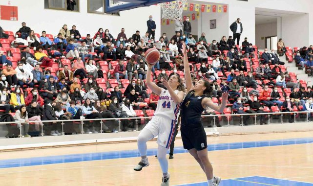 Mersin Büyükşehir MSK Kadın Basketbol Takımı, Fenerbahçe Gelişim'i 76-55 yendi