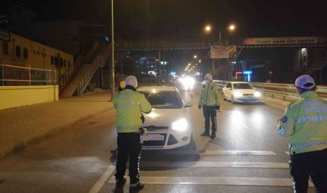 Mersin'de yılbaşı gecesi trafik uygulamaları arttırıldı