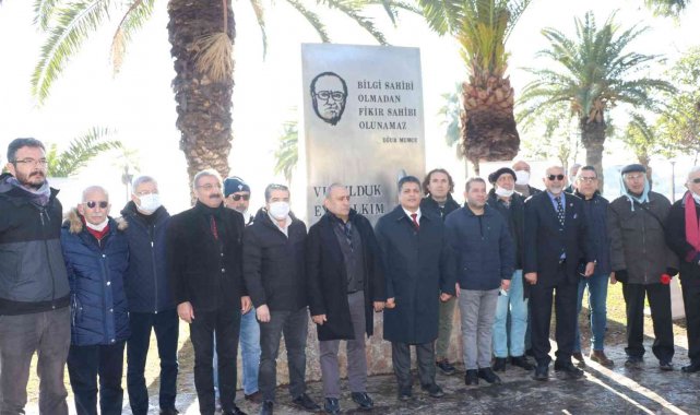 Mersinli gazeteciler Uğur Mumcu'yu andı