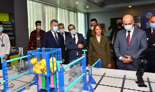 MEÜ Gençlik Akademisi törenle açıldı