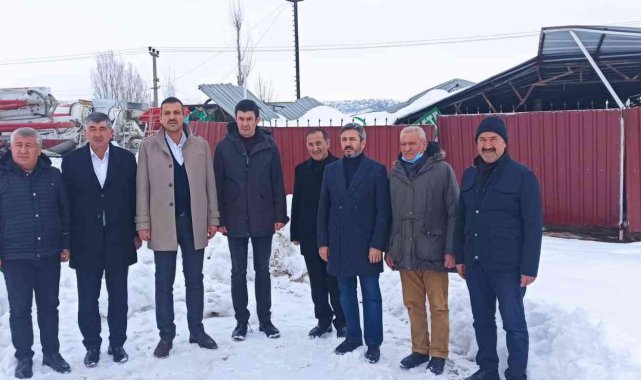 Milletvekili Aydın, Gölbaşı'da kardan zarar gören vatandaşlarla bir araya geldi