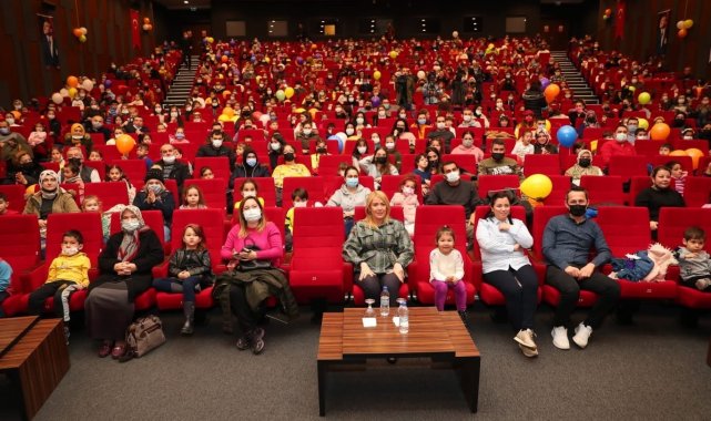 Minik öğrenciler yarıyılın yorgunluğunu şenlikte attı