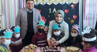 Minik öğrencilerin Okuma Bayramı sevinci