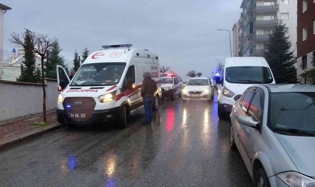 Misafirliğe gittiği evde çıkan kavgada bacağından vuruldu