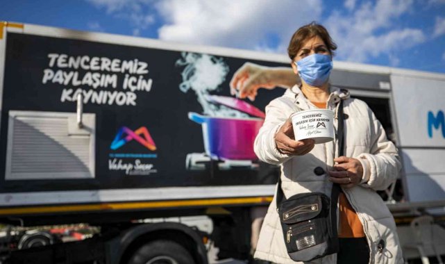 Mobil mutfak tırı Anamur&#039;da