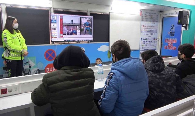 Mobil trafik eğitim tırı Kırıkkale'de