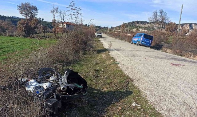 Motosikletiyle koyuna çarpan sürücü yaralandı