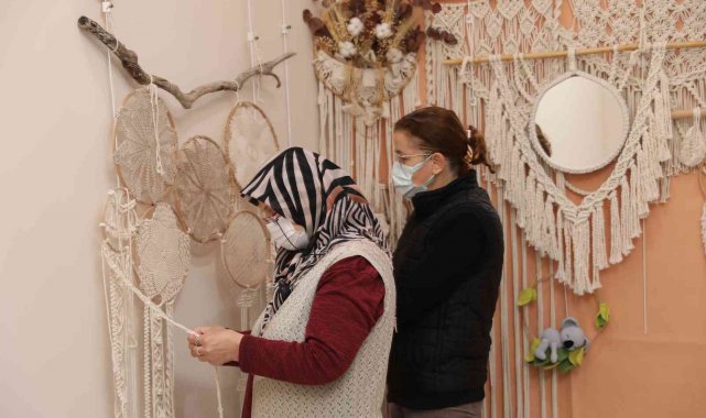 Mudanya Belediyesi hobi ve sanat atölyelerinde yeni dönem başladı