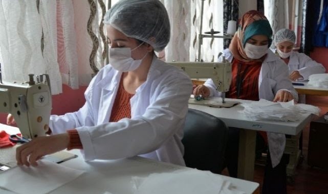 Müdür Gür: &quot;Meslek liseliler daha kolay iş buluyor&quot;