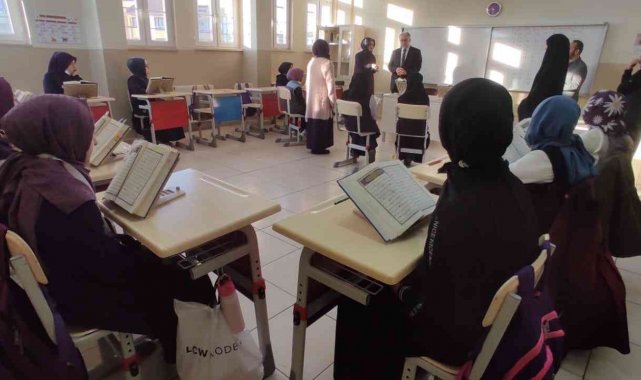 Müftü Can&#039;dan hafız okuluna ziyaret