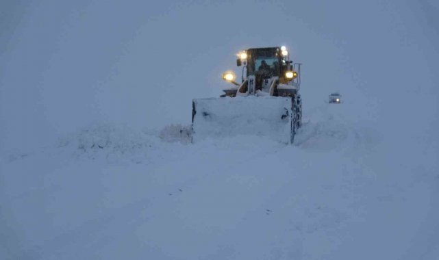 Muş&#039;ta 41 köy yolu ulaşıma kapandı